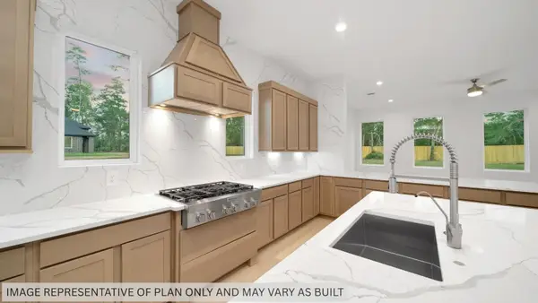 343 Louvenia Court, Pinehurst, TX 77362