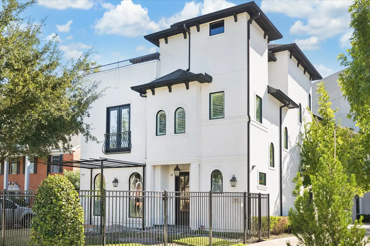 2031 Sheridan Street #A, Houston, TX 77030 - Image #1