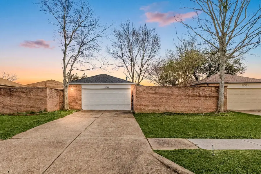 9315 Beringwood Drive, Houston, TX 77083 - #3
