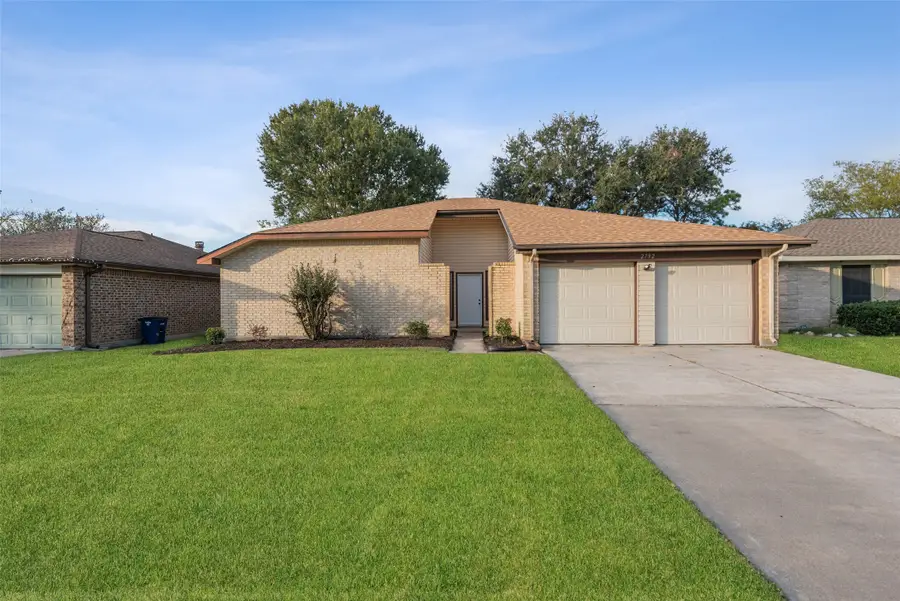 2792 Forest Point Drive, League City, TX 77573 - Image #2