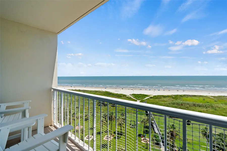 1401 E Beach Drive #809, Galveston, TX 77550 - #2