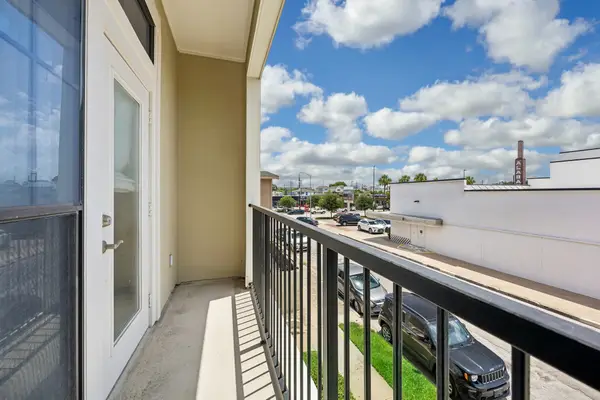 2120 Kipling Street #209, Houston, TX 77098