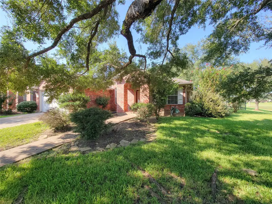 5535 Gable Meadows Drive, Sugar Land, TX 77479 - Image #2