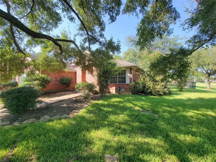 5535 Gable Meadows Drive, Sugar Land, TX 77479 - Image #3