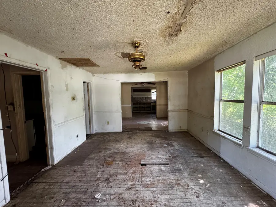 1119 15th Avenue N, Texas City, TX 77590 - #3