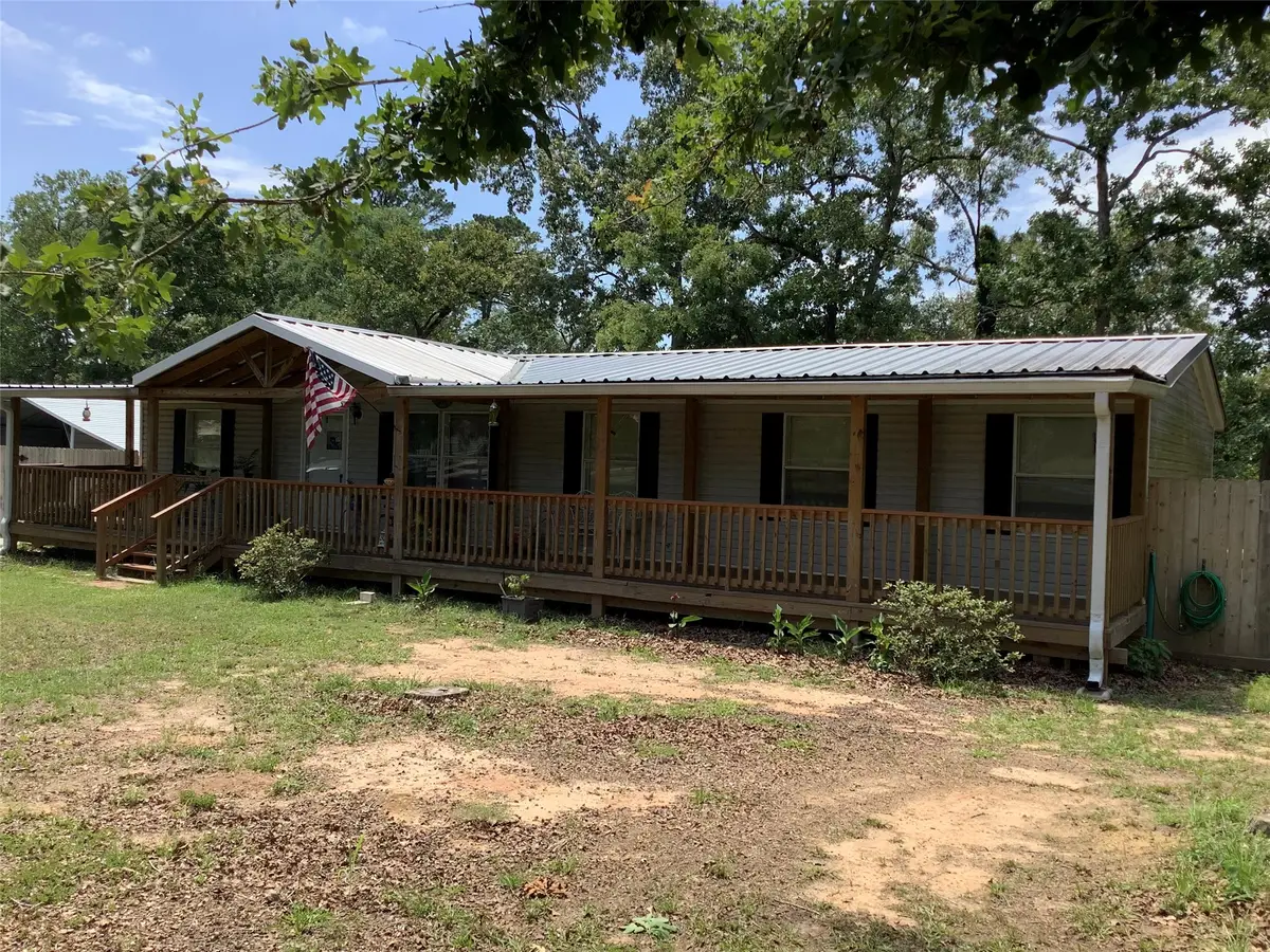 161 Oakdale Drive, Huntsville, TX 77320 - #1