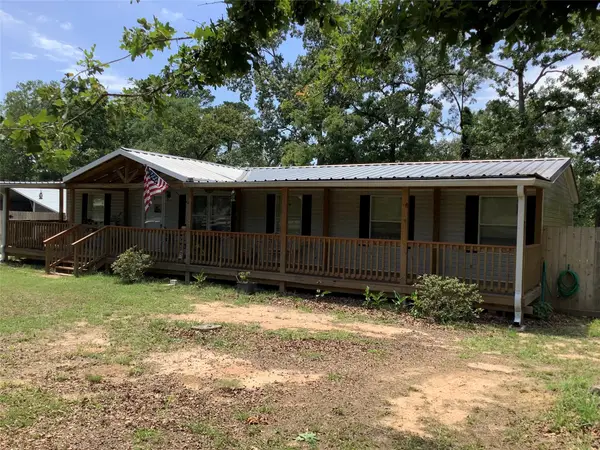 161 Oakdale Drive, Huntsville, TX 77320