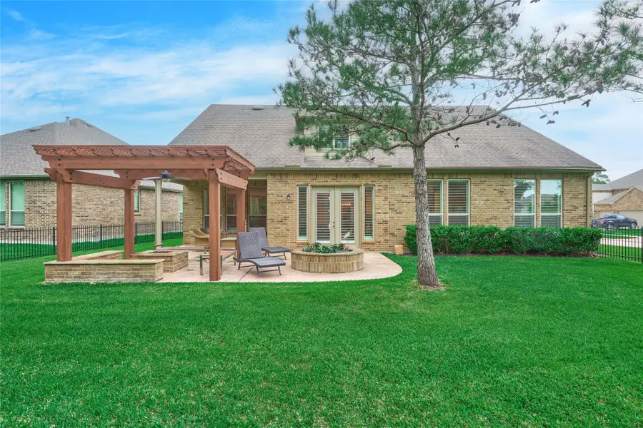 230 Connemara Drive, The Woodlands, TX 77382 - #2