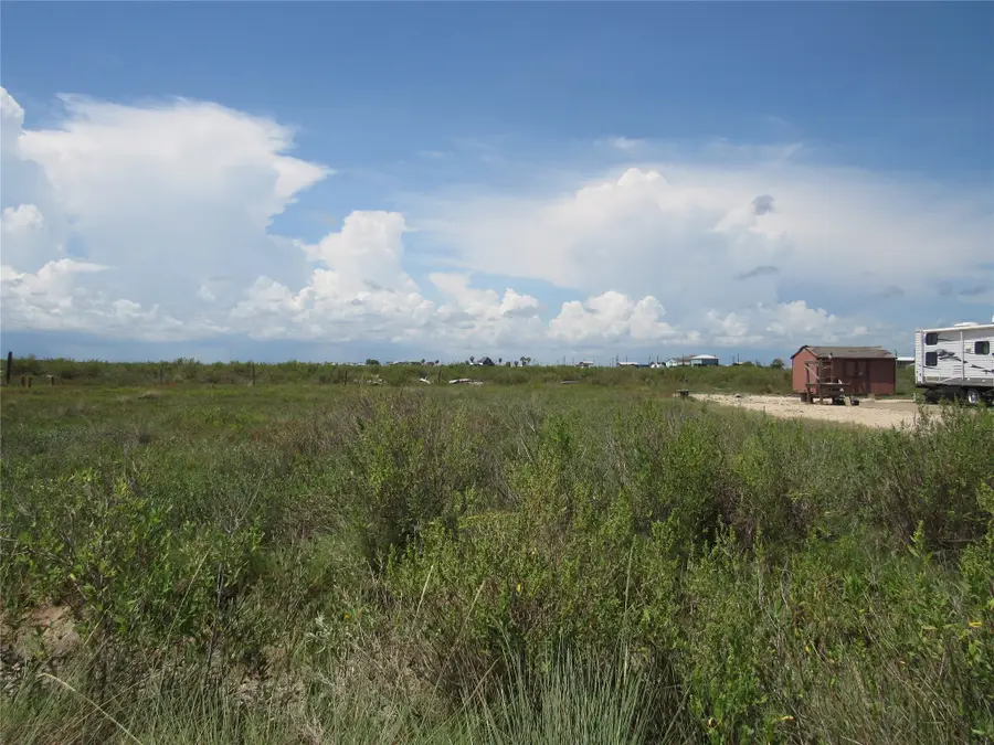 5913 Pelican Street, Sargent, TX 77414 - #2