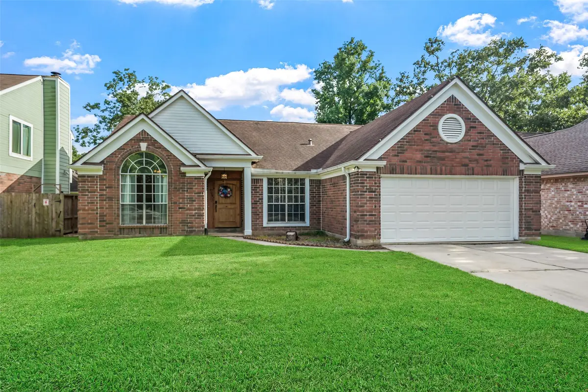 929 N Rivershire Drive, Conroe, TX 77304 - #1