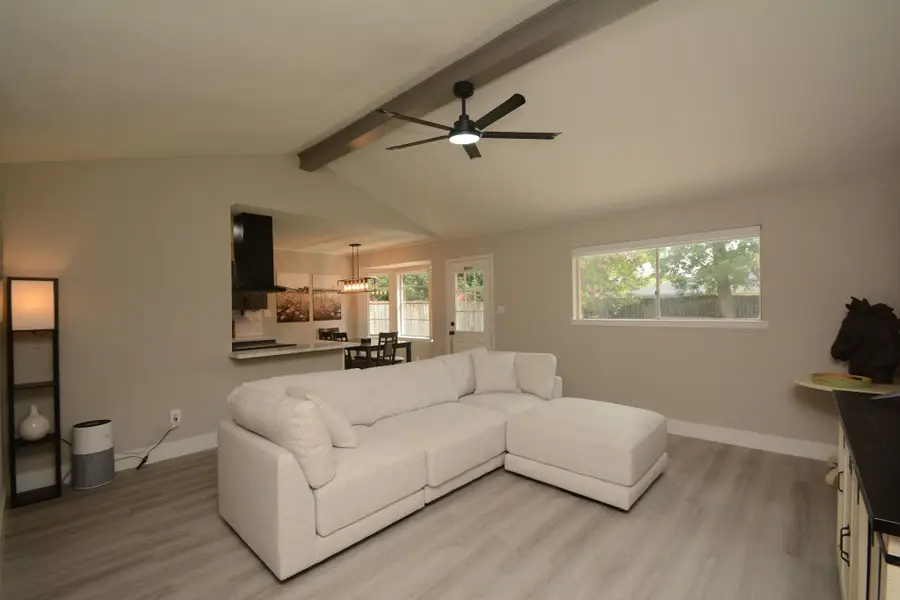 406 Christina Lane, Friendswood, TX 77546 - #2