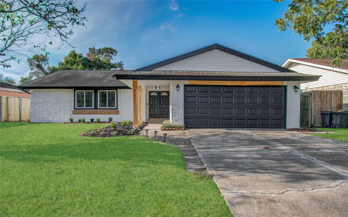 17114 Barcelona Drive, Friendswood, TX 77546 - #1