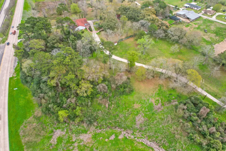 800 E Highway 90, Dayton, TX 77535 - #3