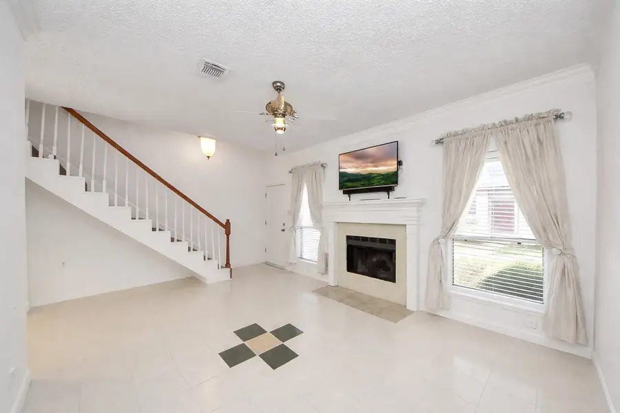 12400 Brookglade Circle #33, Houston, TX 77099 - #3