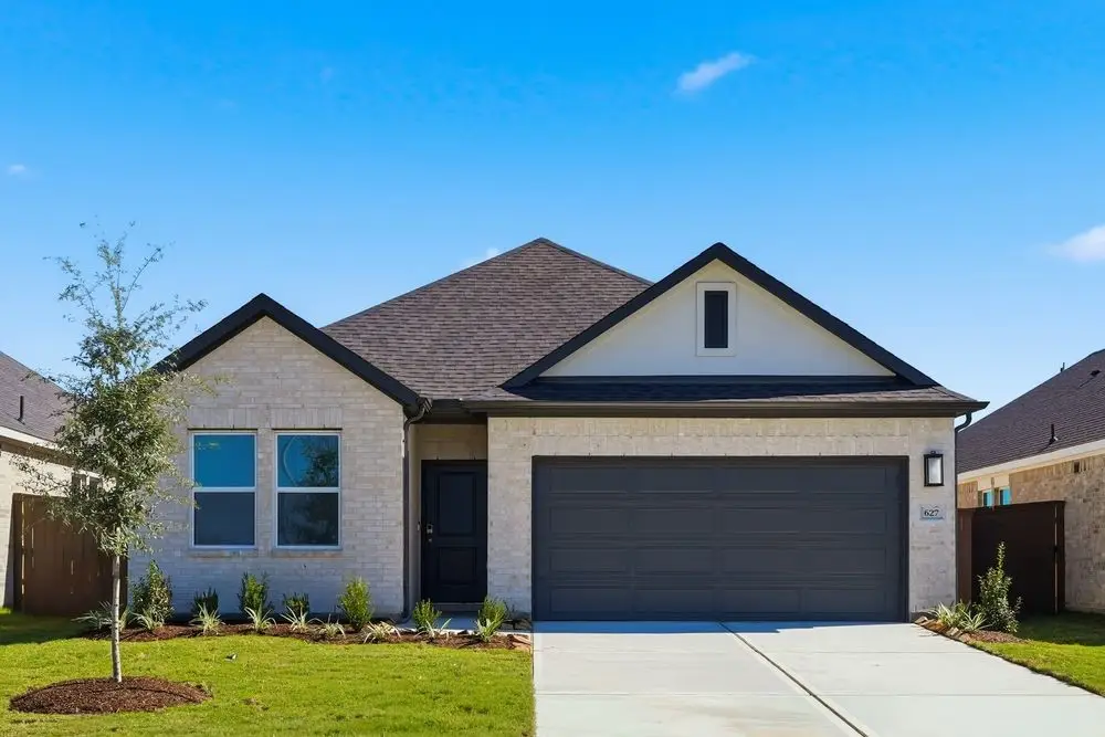 627 Yaupon Holly Drive, Rosenberg, TX 77471 - Image #1