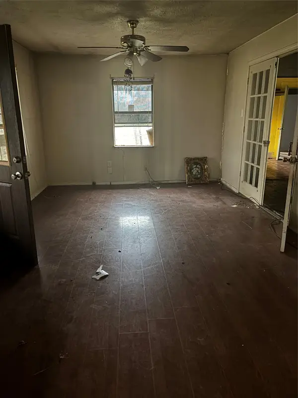 8222 Wallis Street, Fulshear, TX 77441