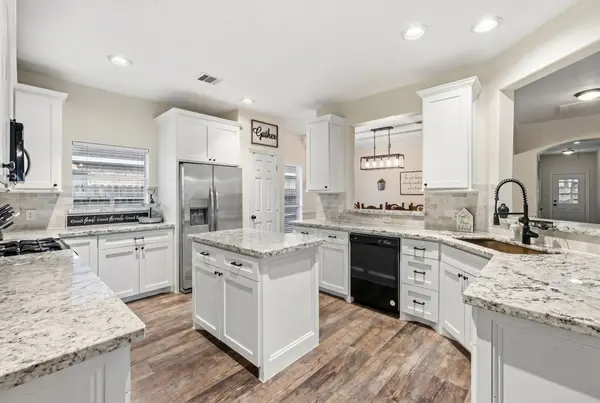 8227 Shady Grove Street, Baytown, TX 77523