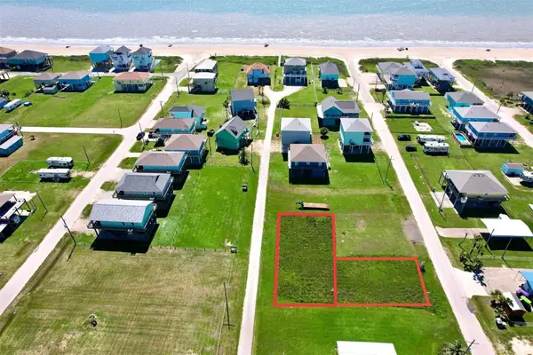 876 S Jacks Road, Crystal Beach, TX 77650