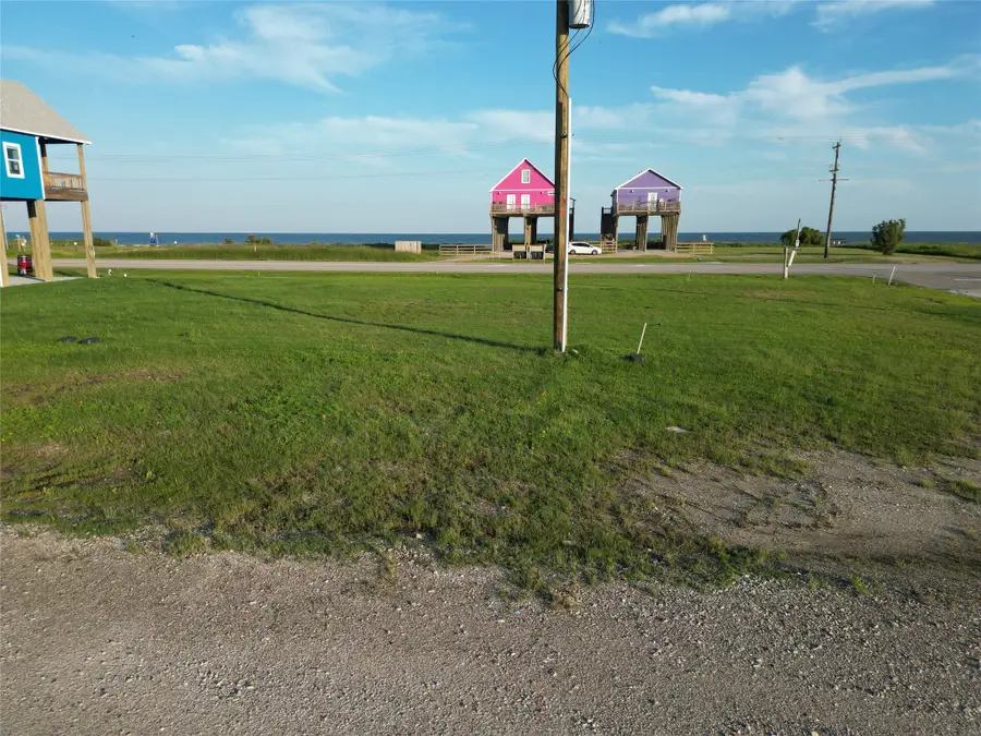2305 Gumbo Drive, Gilchrist, TX 77617 - #3