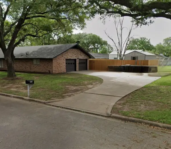 305 Hereford Rd, Brookshire, TX 77423