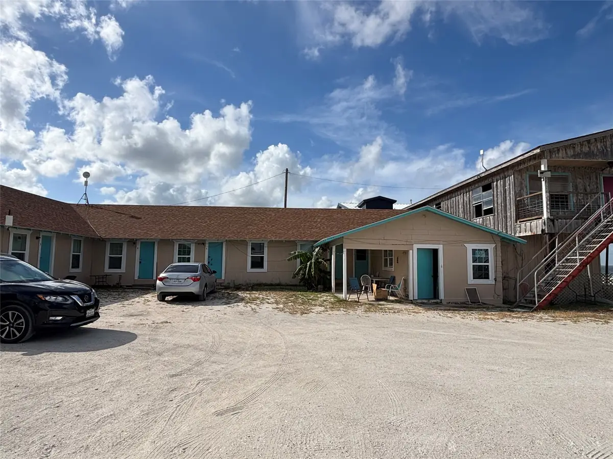 1301 N Ocean Drive, Port Lavaca, TX 77979 - #1