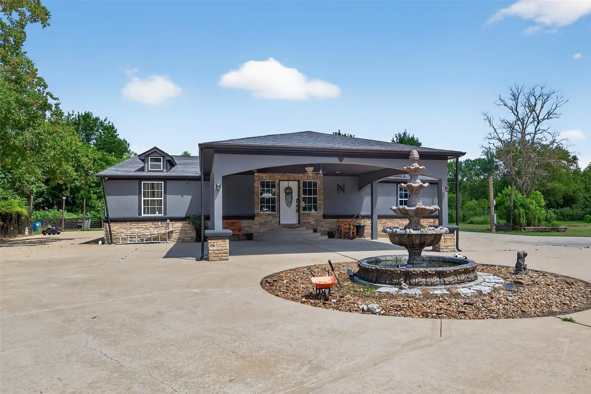 153 County Road 4907, Dayton, TX 77535 - #1