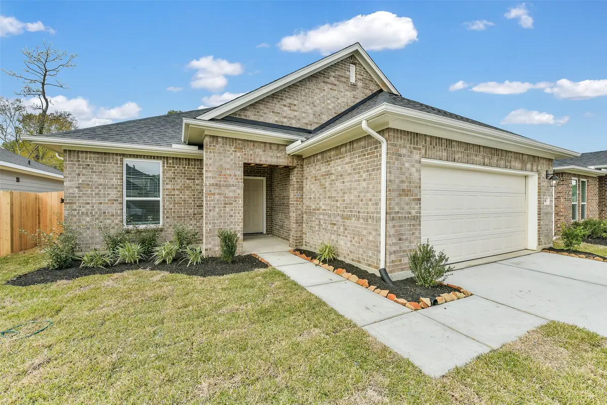3911 Sugardale Street, Baytown, TX 77521 - #1