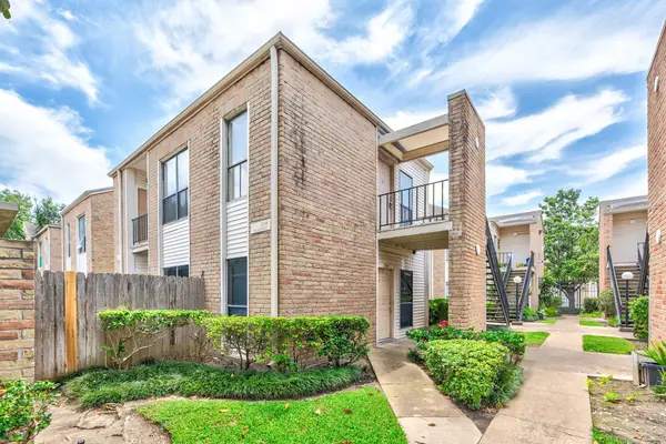 3742 Thistlemont Drive, Houston, TX 77042