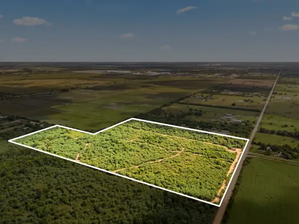 3346 Orange Hill Road, Sealy, TX 77474