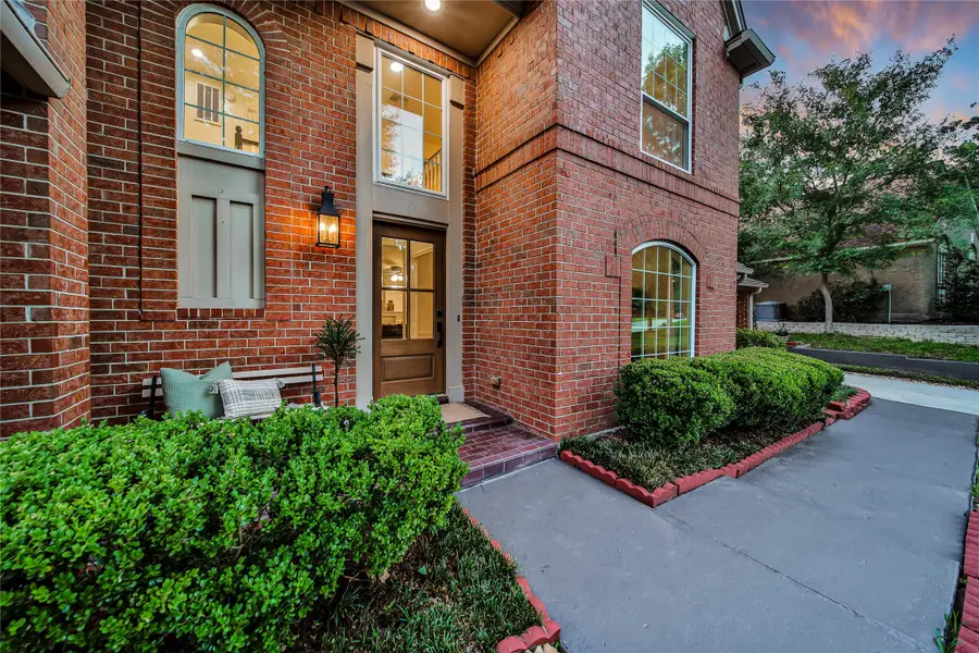 14 Twin Springs Place, The Woodlands, TX 77381 - #3