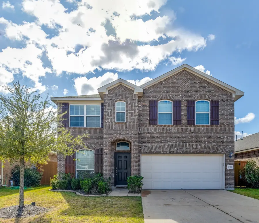 32719 Oak Heights Lane, Brookshire, TX 77423 - Image #2