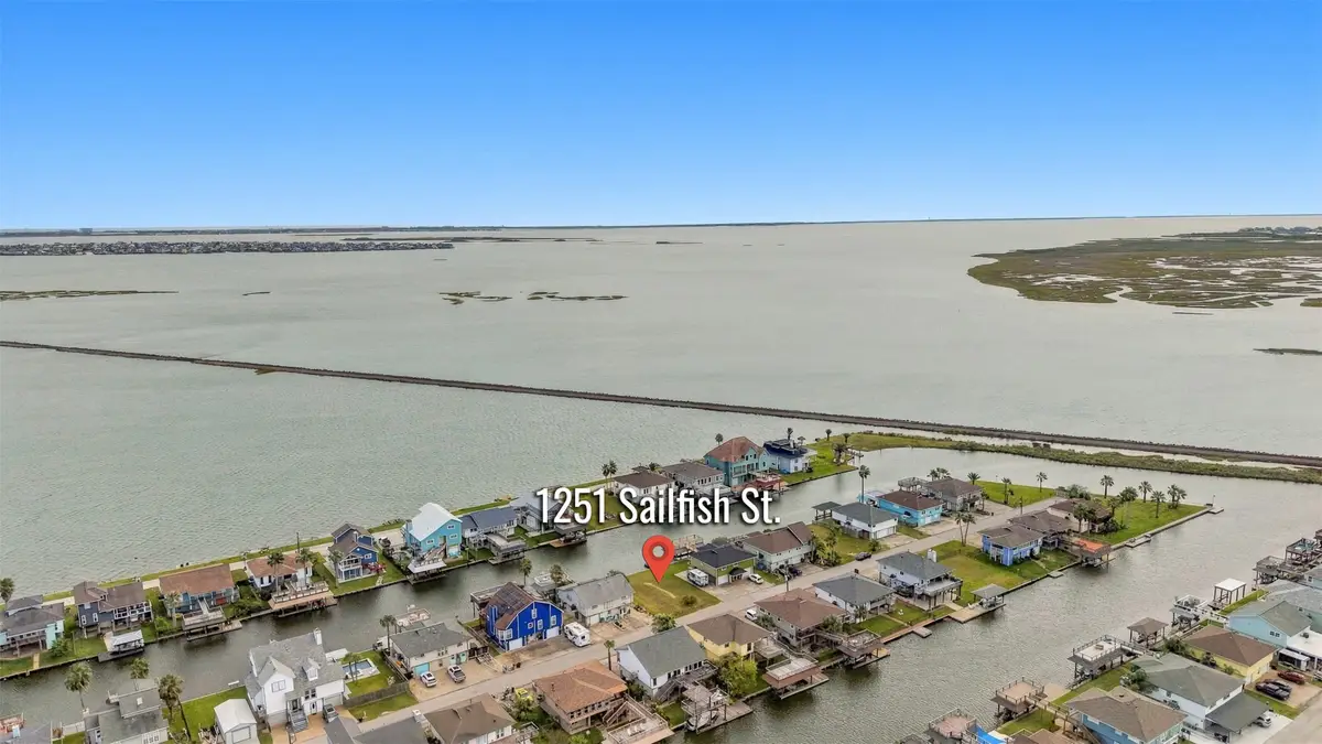 1251 Sailfish Street, Bayou Vista, TX 77563 - #1