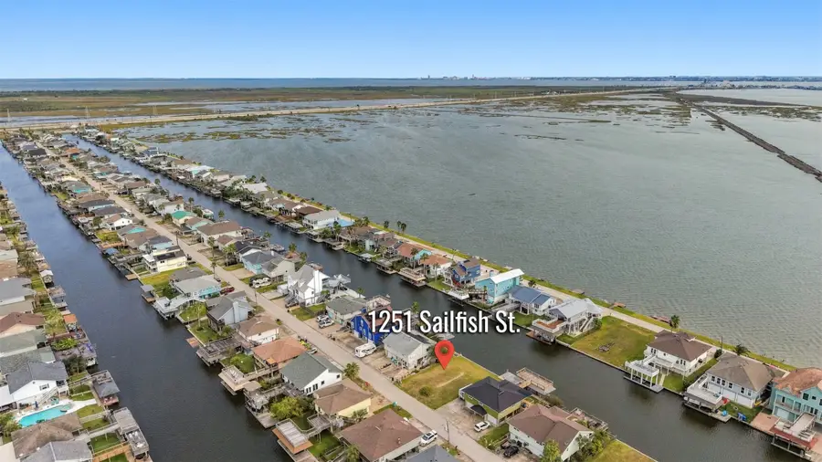 1251 Sailfish Street, Bayou Vista, TX 77563 - #3