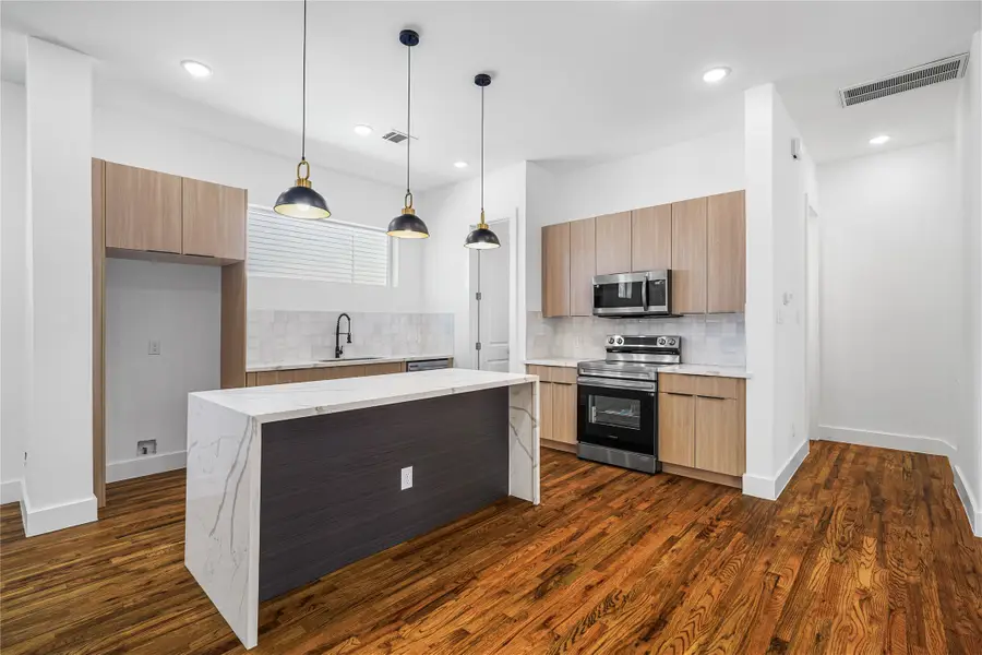 3405 Baer Street, Houston, TX 77020 - #2