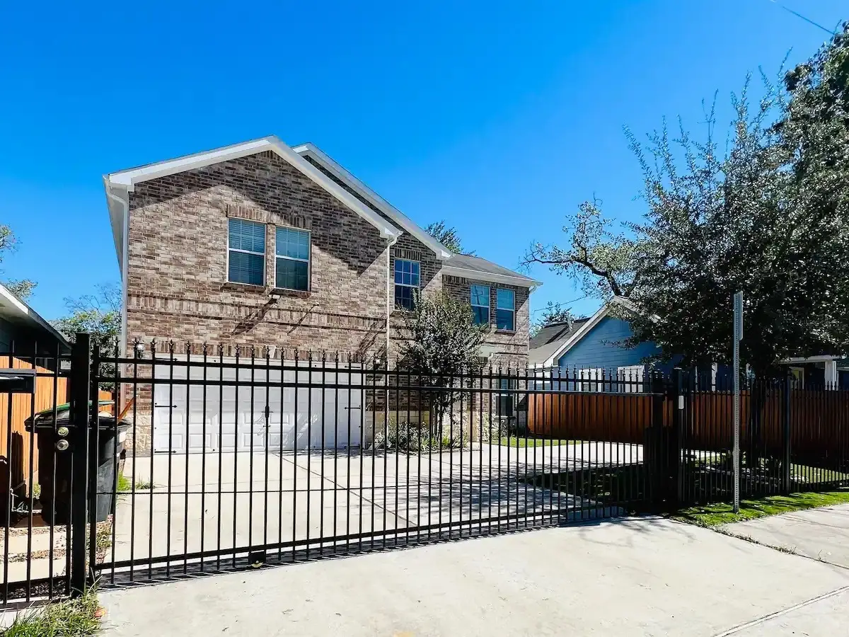 3616 Elysian Street, Houston, TX 77009 - #1