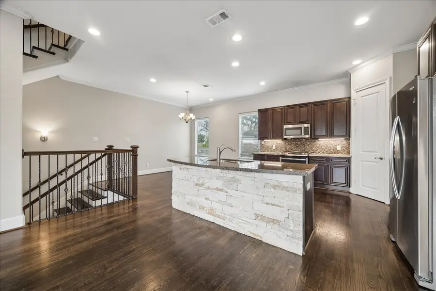 1105 E 27th Street #B, Houston, TX 77009 - #2