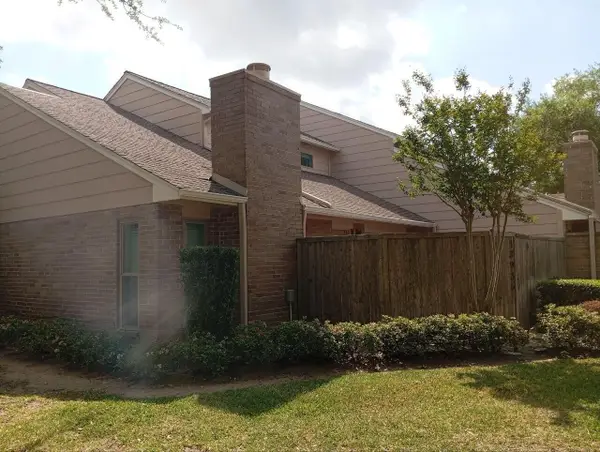 13935 Hollowgreen Drive, Houston, TX 77082