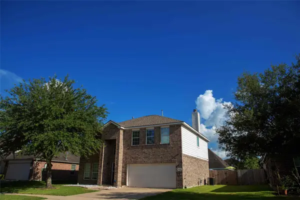 6108 Hubbell Drive, Pearland, TX 77584