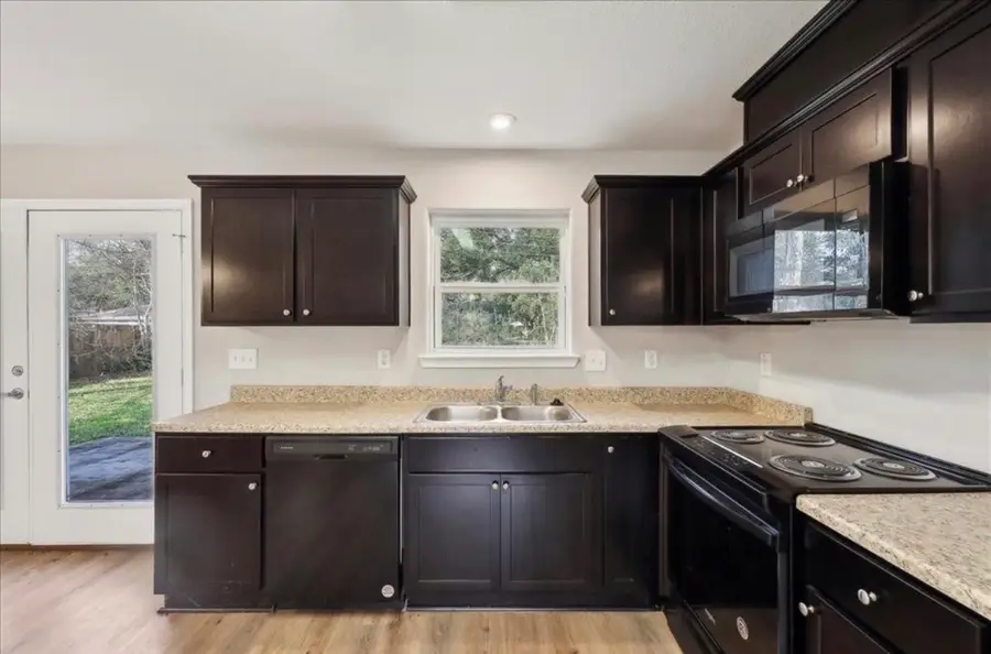 8670 Newfield Lane, Beaumont, TX 77707 - #3