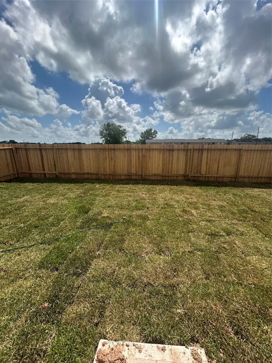 910 Constitution Drive, Bay City, TX 77414 - #3