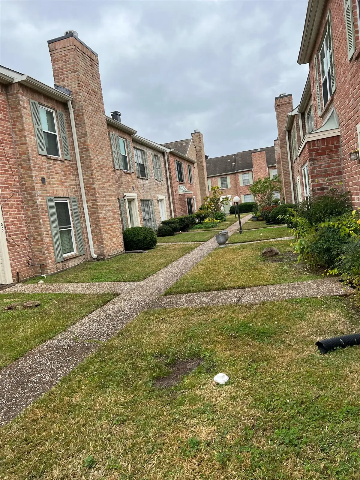 84 W Park West Drive, Houston, TX 77072 - Image #1