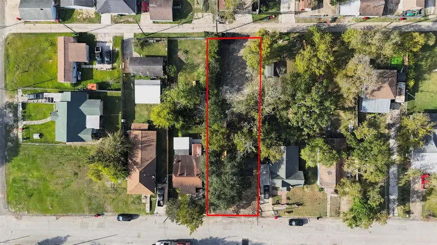 2115 W Carolina Street, Baytown, TX 77520 - Image #2