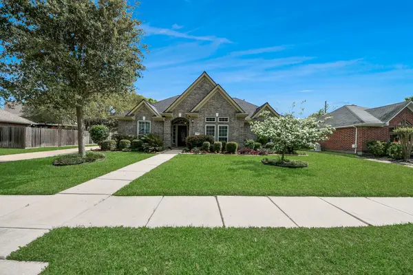 2318 Quarterpath Drive, Richmond, TX 77406