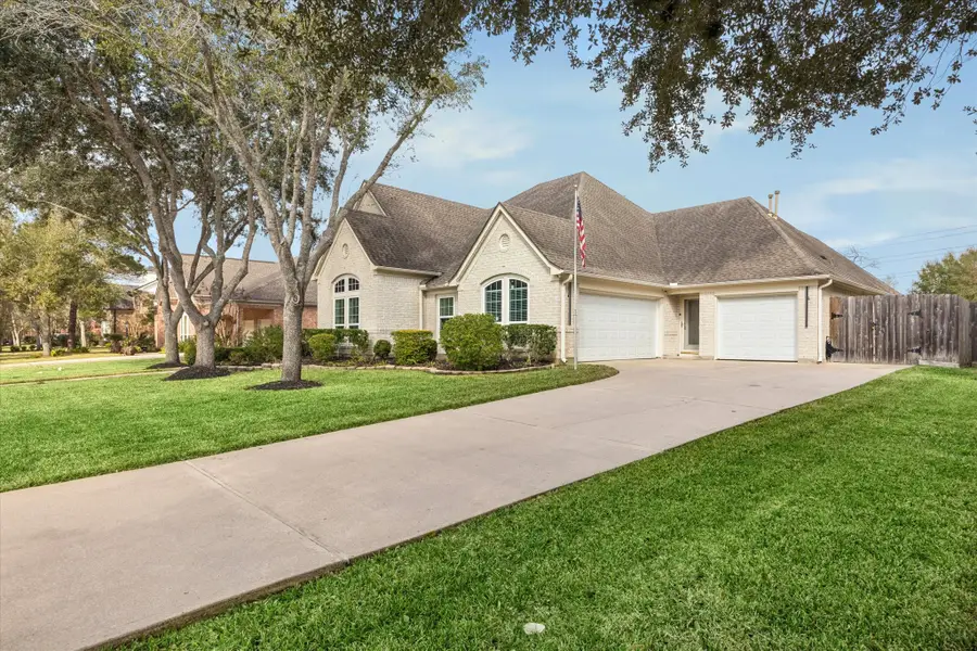2905 Cedar Ridge Trail, Friendswood, TX 77546 - Image #3