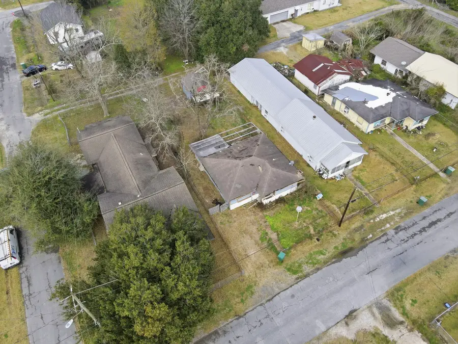 1308 14th Street, Orange, TX 77630 - #2