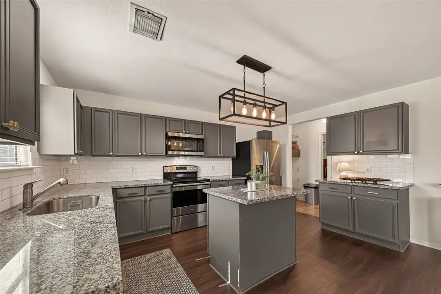 2607 Bisontine Street, Friendswood, TX 77546 - #3