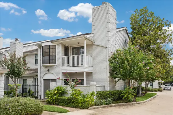 1911 Bering #8, Houston, TX 77057