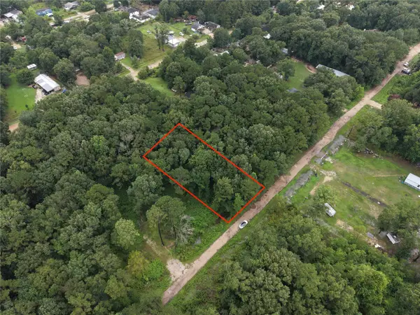 25690 Somerset, New Caney, TX 77357