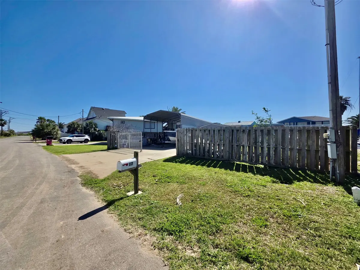 17 King Fish Lane, Freeport, TX 77541 - #1