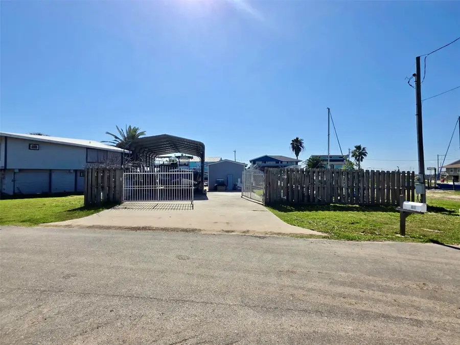 17 King Fish Lane, Freeport, TX 77541 - #2